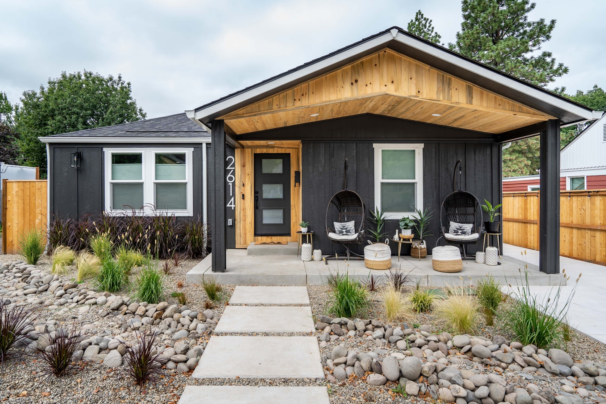 Home listed by Grand Real Estate in Eugene, Springfield & Lane County, OR