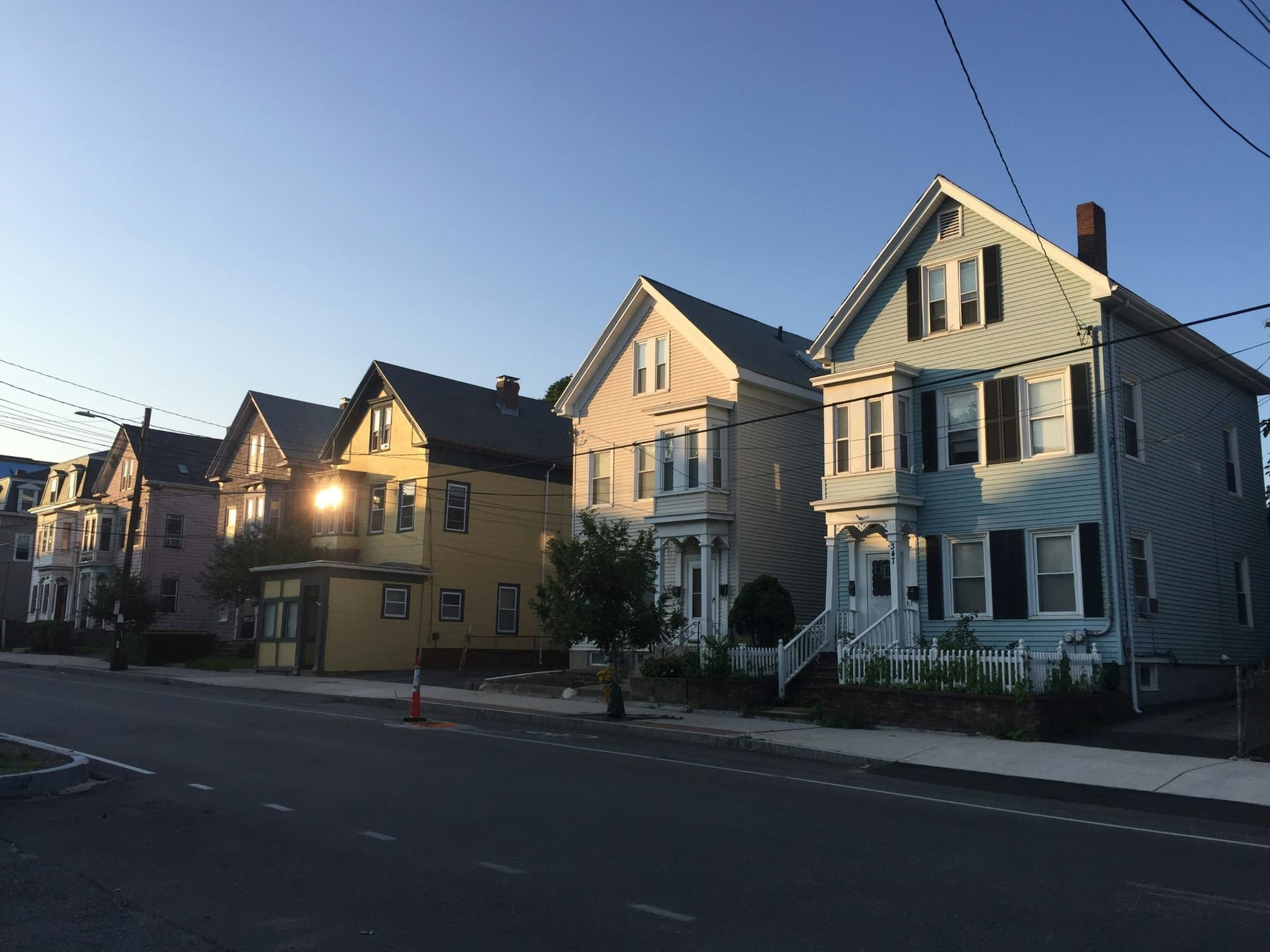 Selling a Hillside Home in the South Hills: What Is Different